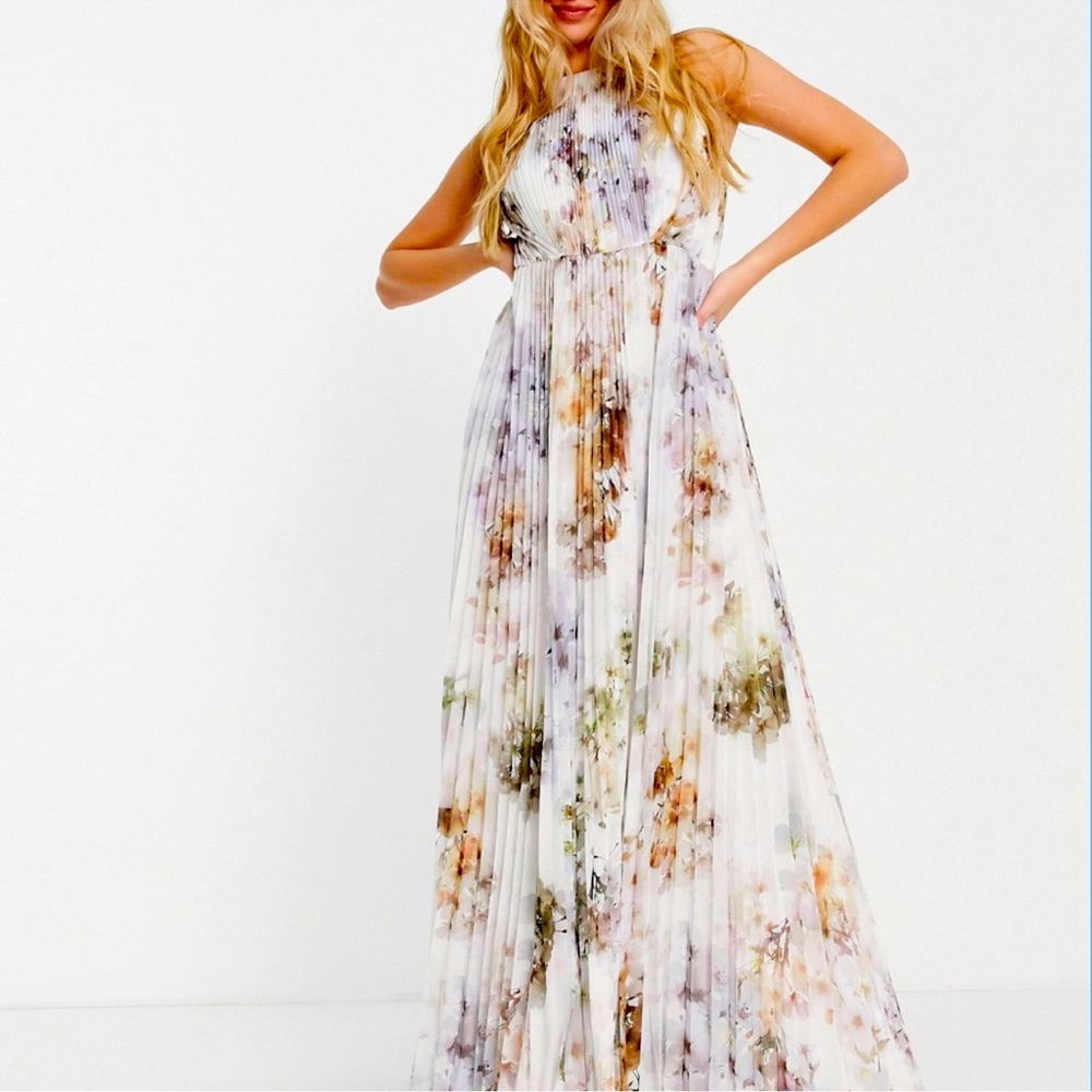 Ted Baker Ammaria dress in white dress